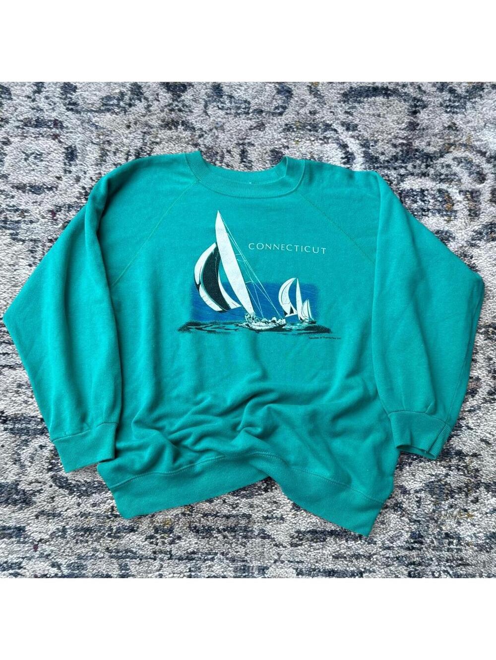 Vintage 90s Connecticut Sailboat Crewneck Sweatshirt with white sailboat graphic
